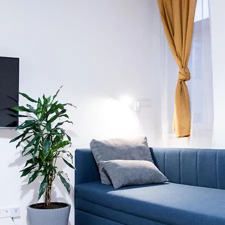 Cozy Minimalist Retreat In The Heart Of Apartamento *